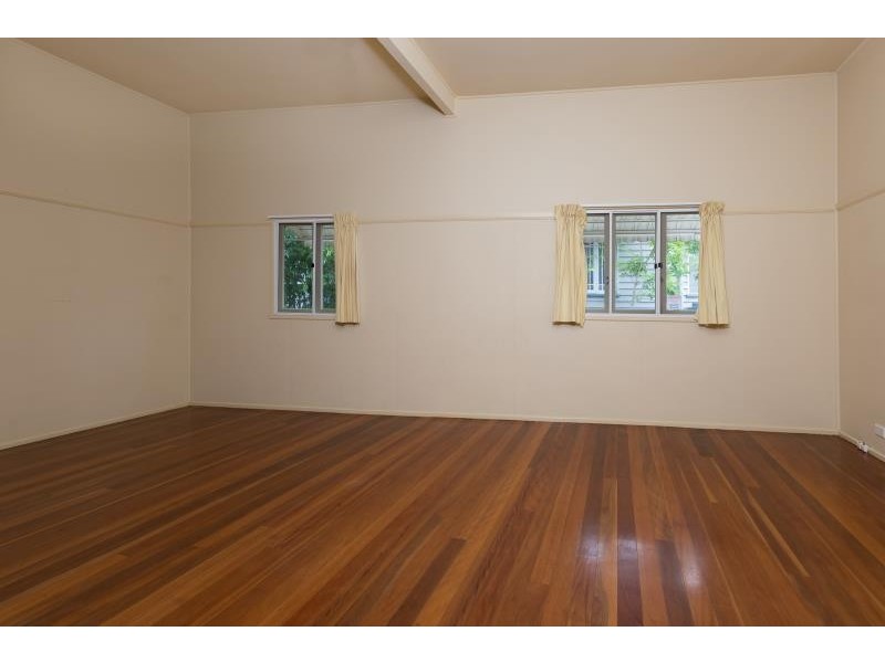 98 Cochrane St, Red Hill QLD 4059