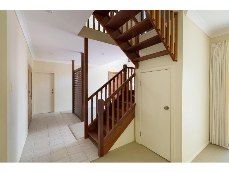 81 Lambert Road, Indooroopilly QLD 4068