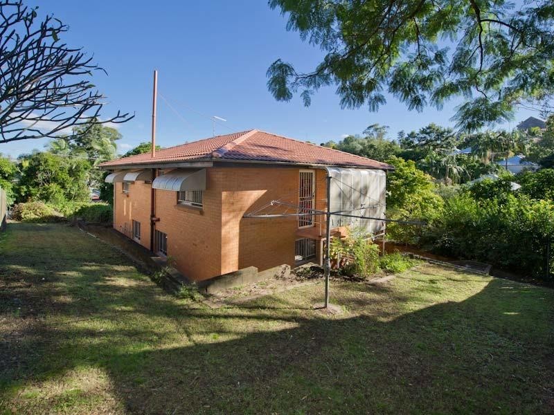 2 O’Connell Place, Red Hill QLD 4059