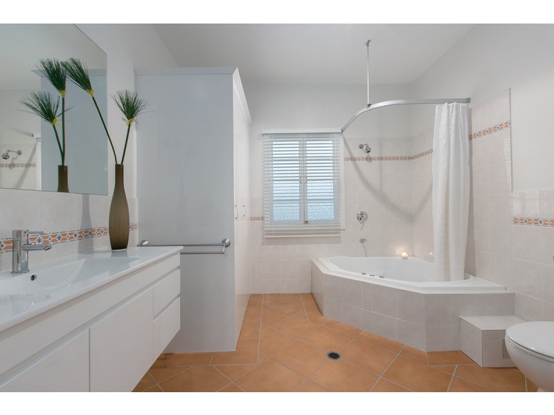 28 Cairo Street, Enoggera QLD 4051