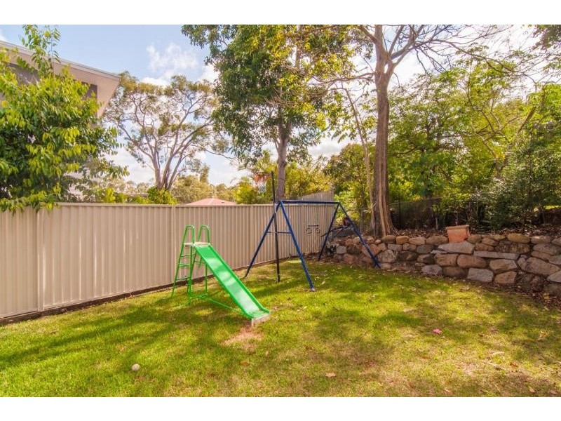 10 Dorrington Drive, Ashgrove QLD 4060