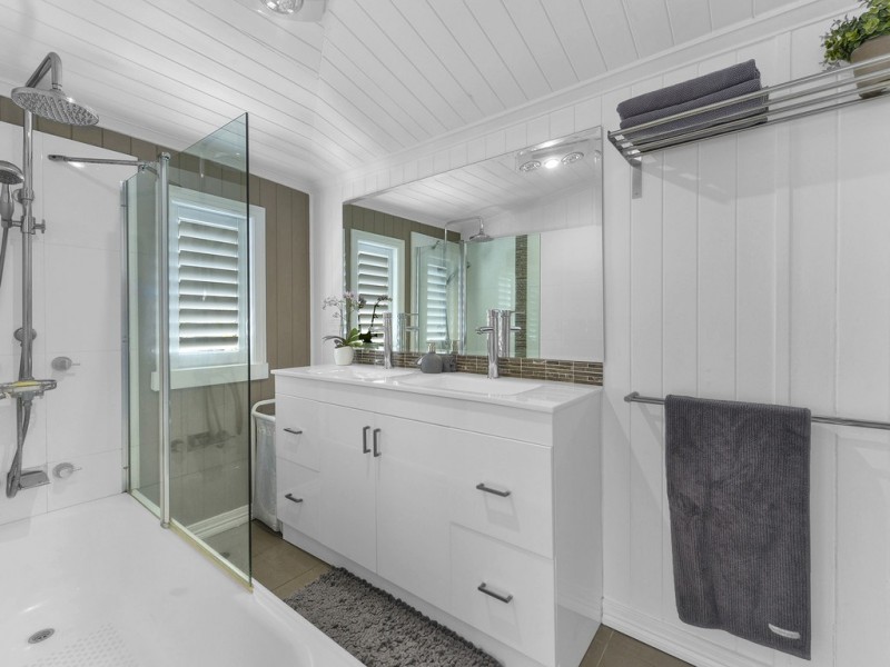 71 Carberry Street, Grange QLD 4051