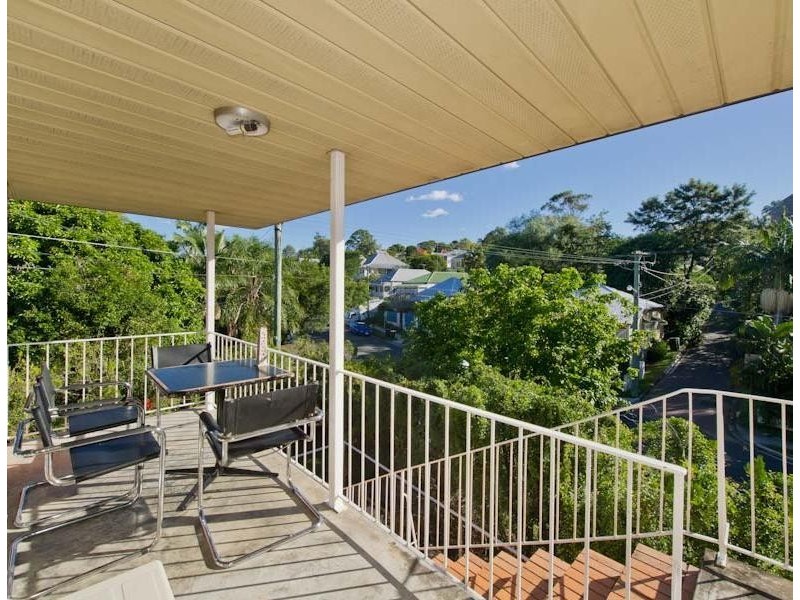 2 O’Connell Place, Red Hill QLD 4059