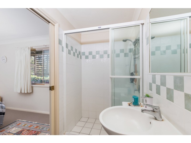 28/360 Simpsons Road, Bardon QLD 4065