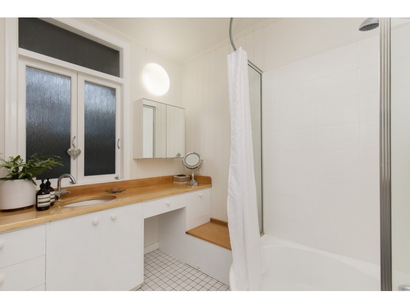 45 Ozanne Street, Paddington QLD 4064