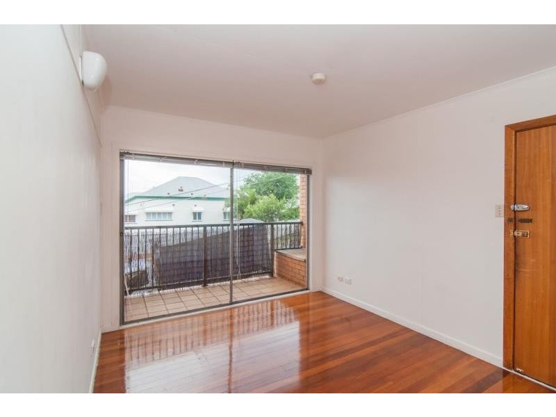 2/56 Windsor Road, Red Hill QLD 4059