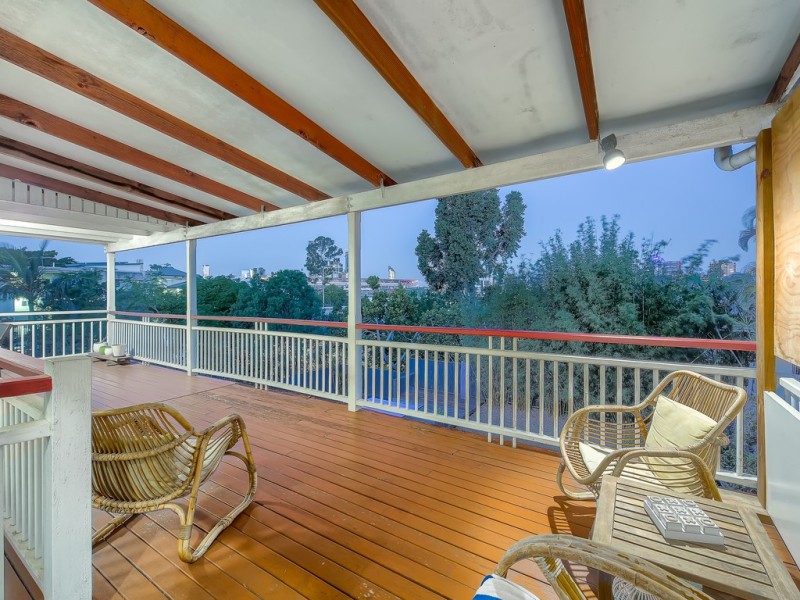 30 Guthrie Street, Paddington QLD 4064