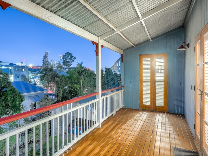 30 Guthrie Street, Paddington QLD 4064