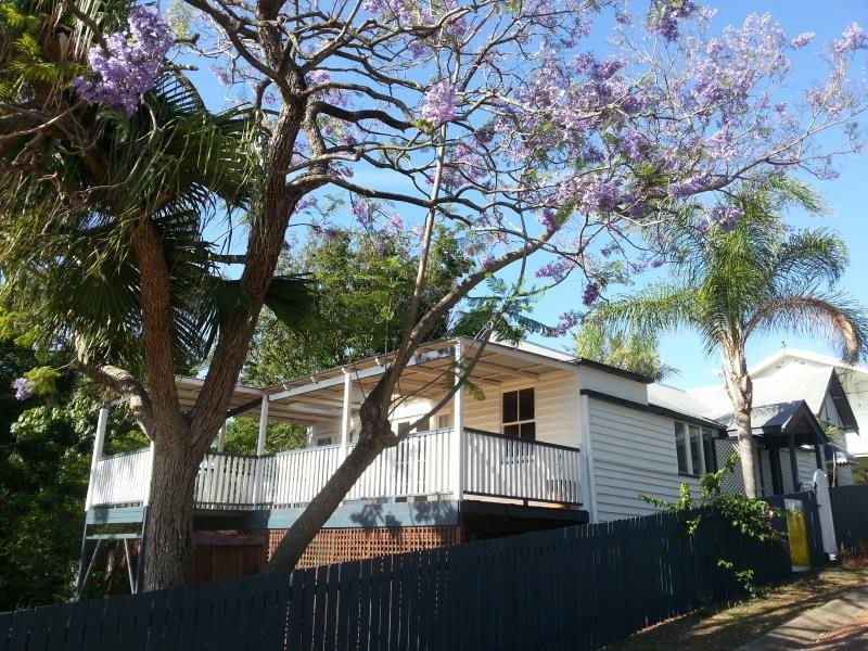 7 Argyle Street, Red Hill QLD 4059