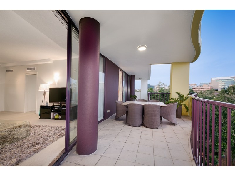 255/32 Patrick Lane, Toowong QLD 4066