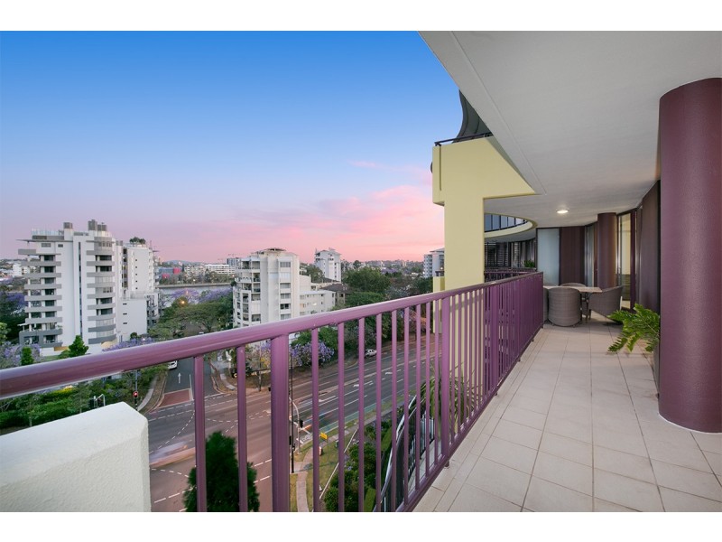 255/32 Patrick Lane, Toowong QLD 4066