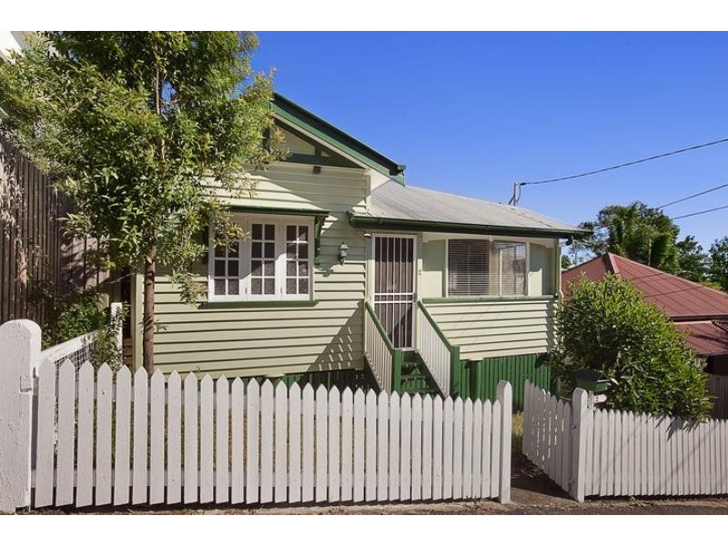 2 Federal Street, Red Hill QLD 4059