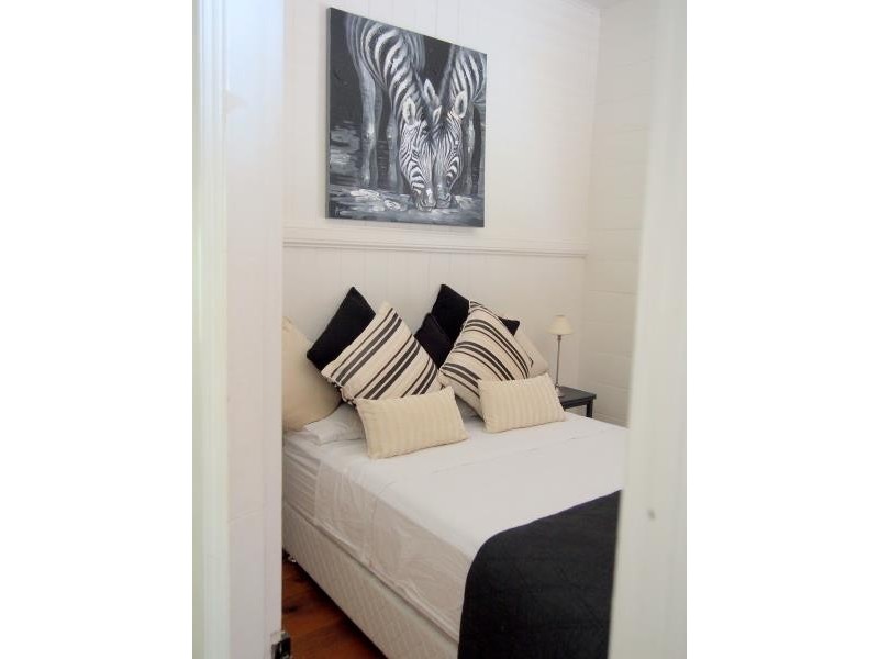 23 Warmington Street, Paddington QLD 4064