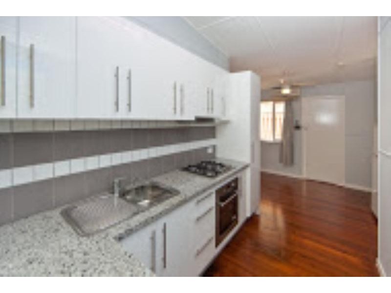 4/11 Fred Street, Red Hill QLD 4059