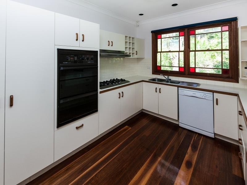 44 Mackay Terrace, Bardon QLD 4065