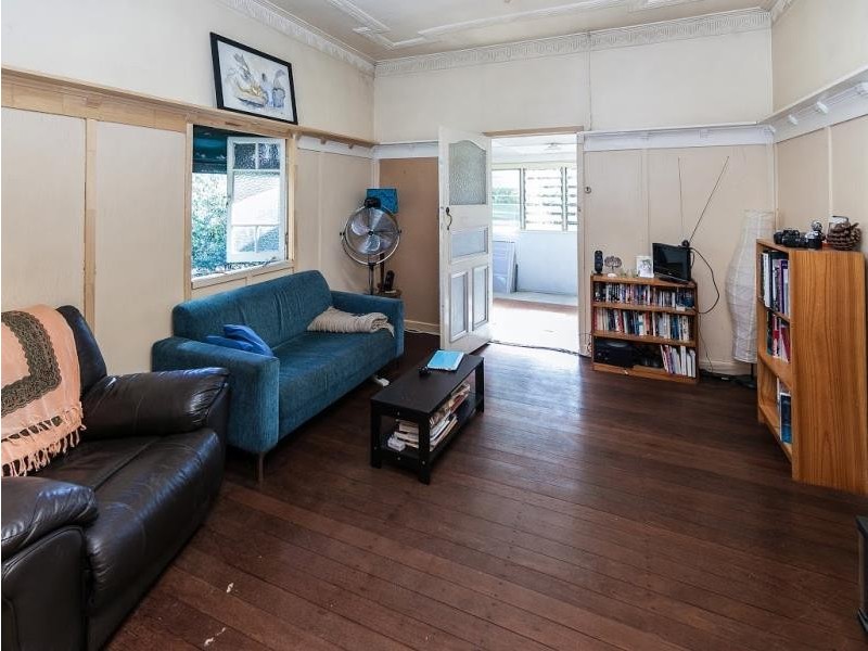 47 Frederick Street, Toowong QLD 4066