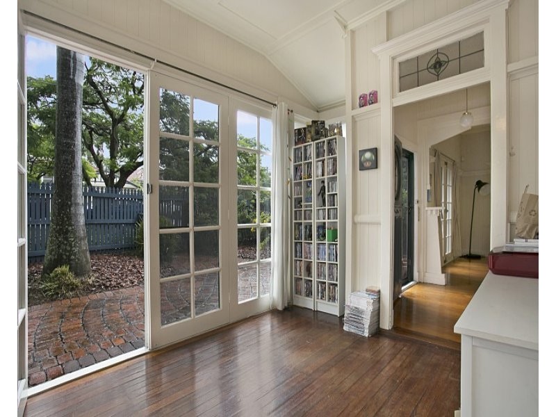 21 Park Avenue, Auchenflower QLD 4066