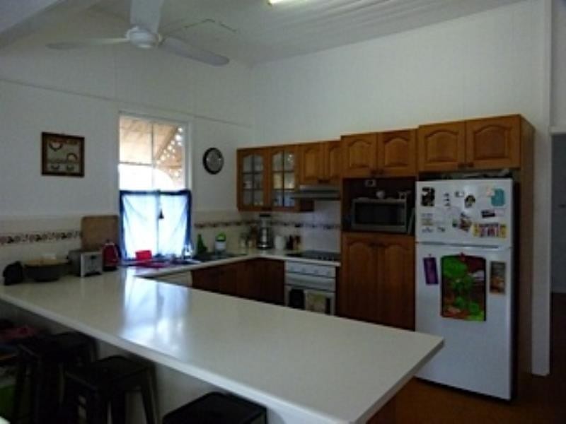 27 Agnes Street, Auchenflower QLD 4066