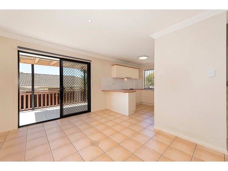 24 Booloumba Crescent, Forest Lake QLD 4078