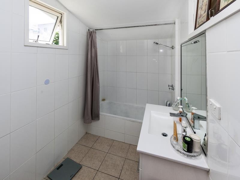 172 Arthur Terrace, Red Hill QLD 4059