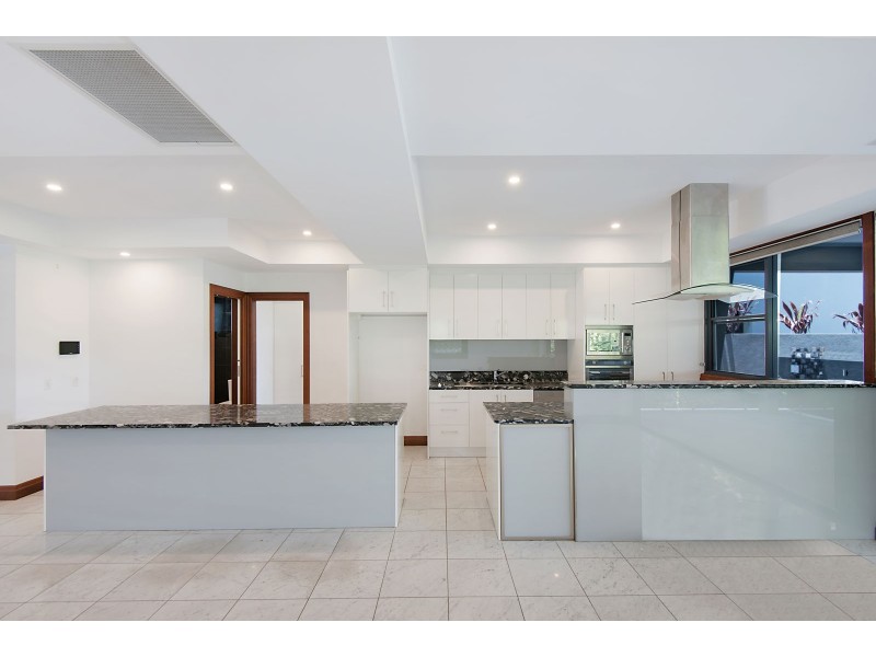 42 Fernberg Road, Paddington QLD 4064