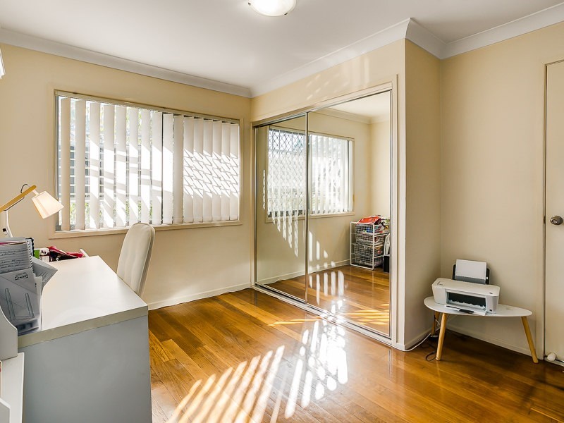 2/98 Butterfield Street, Herston QLD 4006