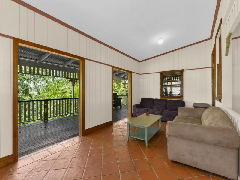 49 Coopers Camp Road, Bardon QLD 4065