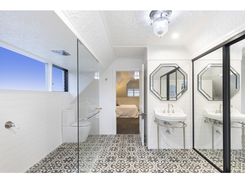 29 Upper Cairns Terrace, Paddington QLD 4064