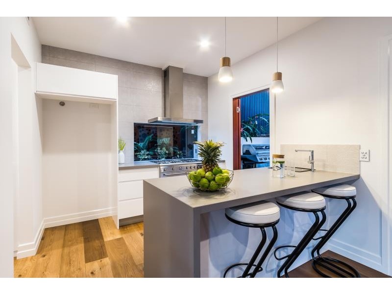 22 Wolseley Street, Paddington QLD 4064