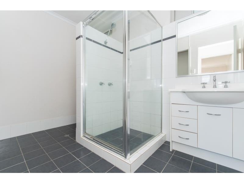 99 Blackwood Street, Mitchelton QLD 4053