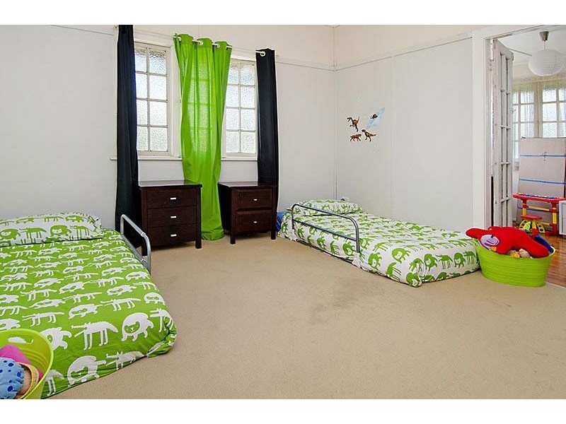 99 Blackwood Street, Mitchelton QLD 4053