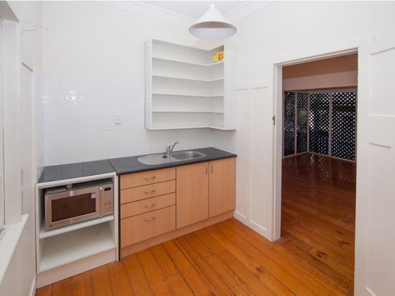 148D Boundary Road, Bardon QLD 4065