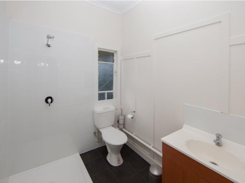 148D Boundary Road, Bardon QLD 4065