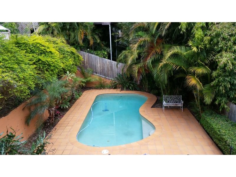 16 Fred Street, Red Hill QLD 4059