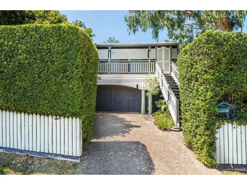 16 Fred Street, Red Hill QLD 4059