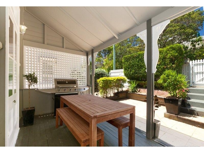 35 Dovercourt Road, Toowong QLD 4066