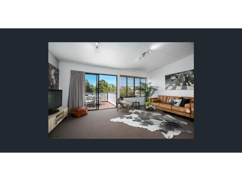 7 Windsor Road, Red Hill QLD 4059
