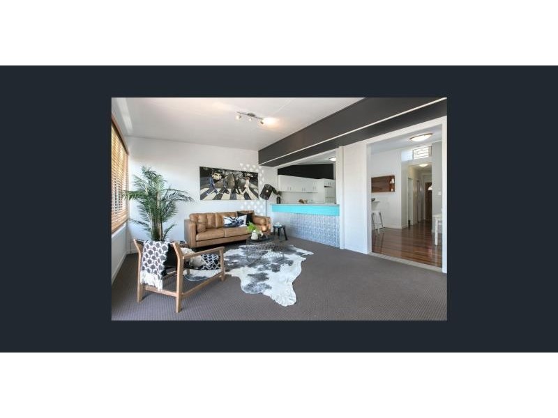 7 Windsor Road, Red Hill QLD 4059