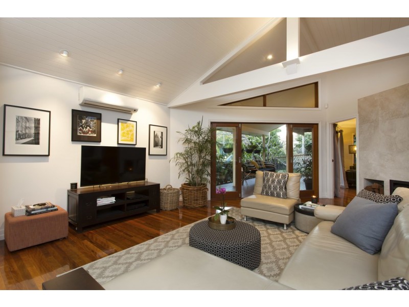 4 Denning Street, The Gap QLD 4061