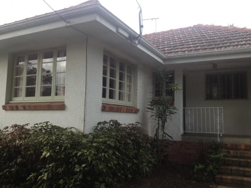 93 Fernberg Rd, Paddington QLD 4064