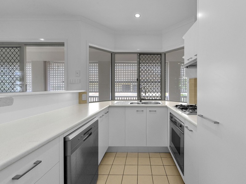 6/15 Miles Street, Clayfield QLD 4011