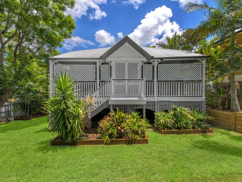 8 Thorsby Street, Red Hill QLD 4059