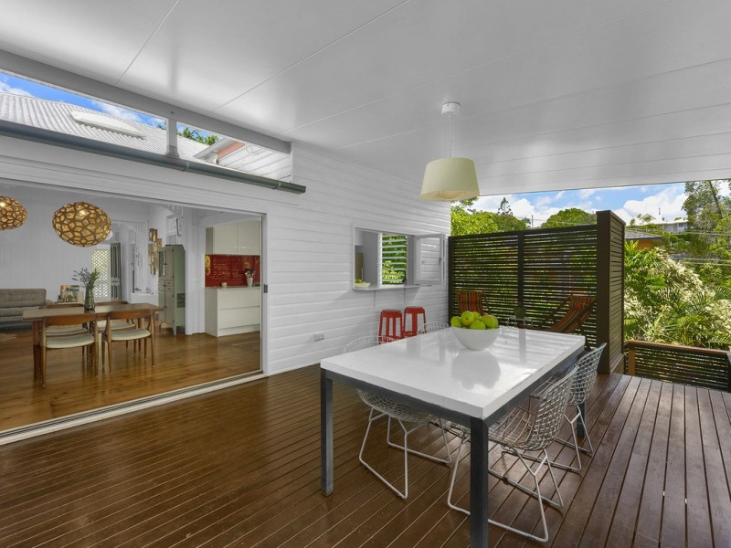 8 Thorsby Street, Red Hill QLD 4059