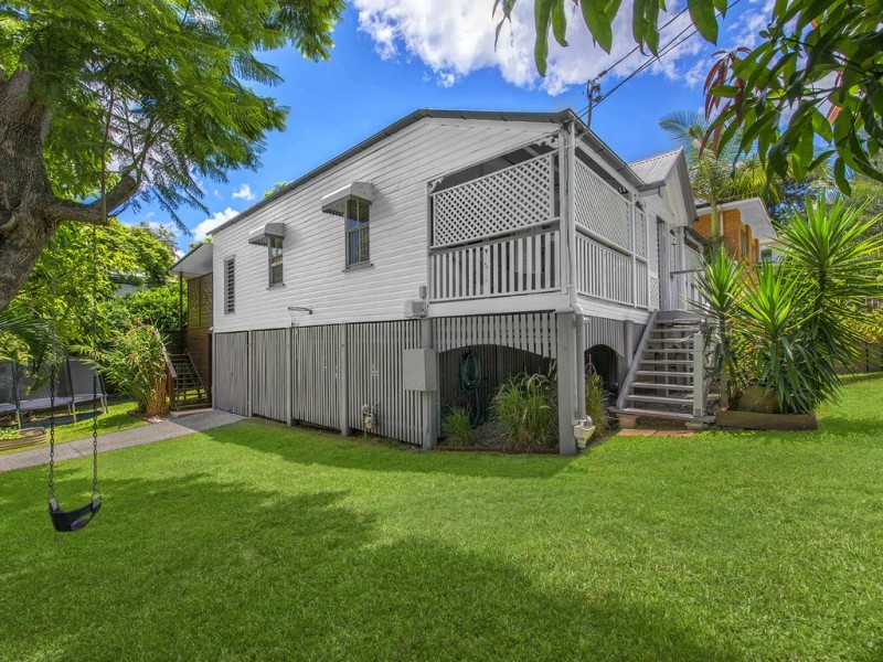 8 Thorsby Street, Red Hill QLD 4059