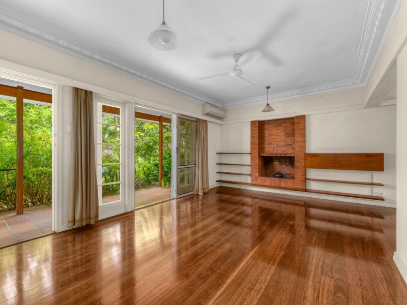 95 Stuartholme Road, Bardon QLD 4065