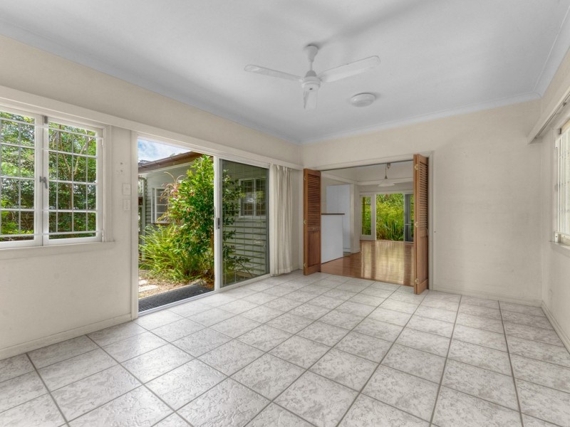95 Stuartholme Road, Bardon QLD 4065
