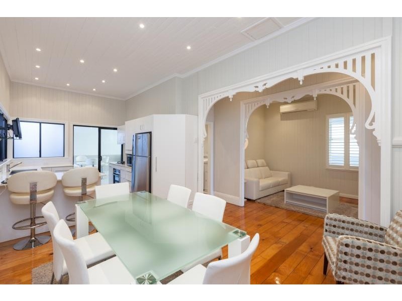 44 Gordon Street, Milton QLD 4064