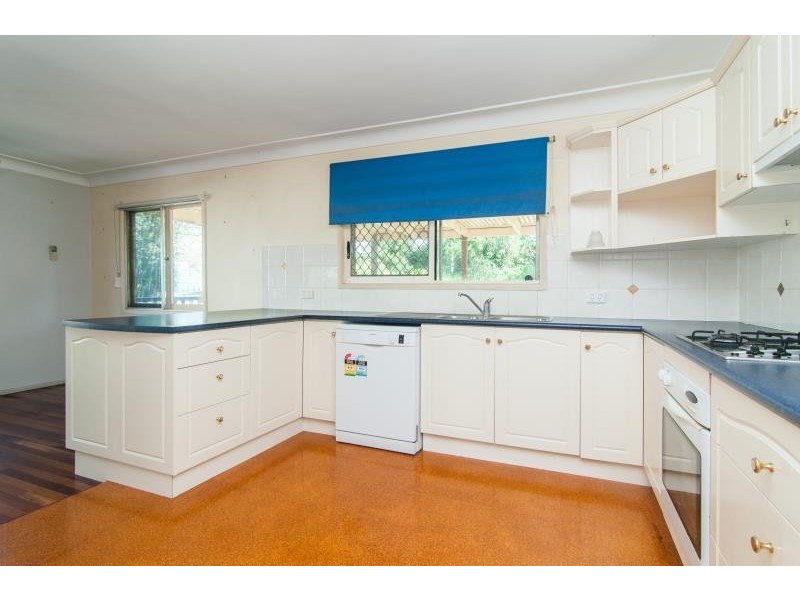 14 Lindale Street, Chermside West QLD 4032