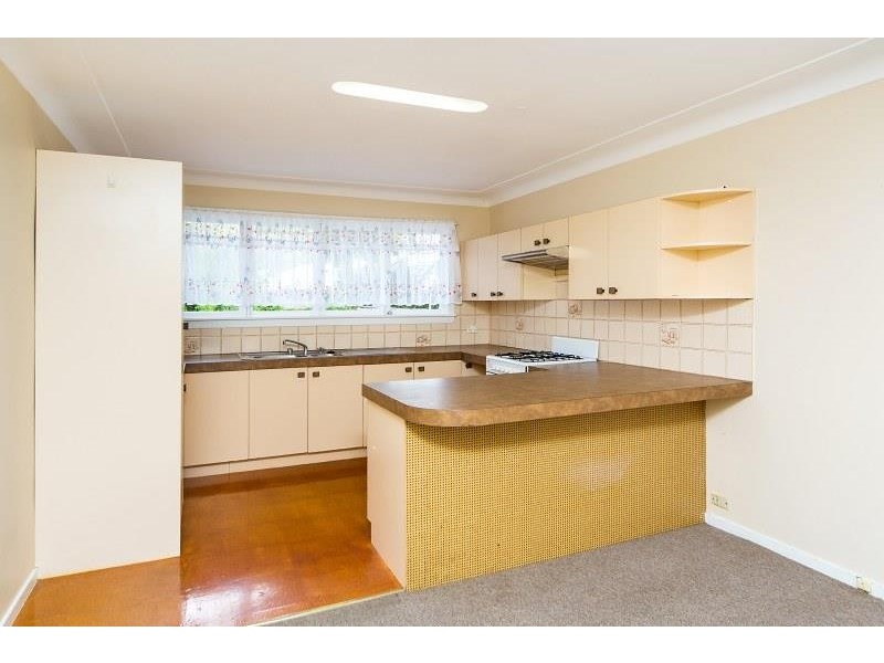 16 Dover Street, Red Hill QLD 4059