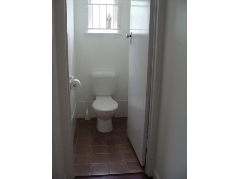 38 Cairns Street, Red Hill QLD 4059